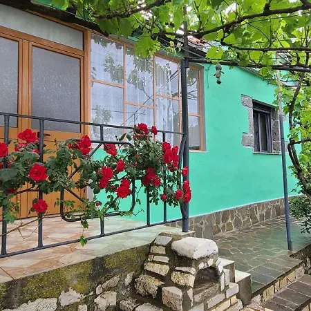 House In Dom wakacyjny