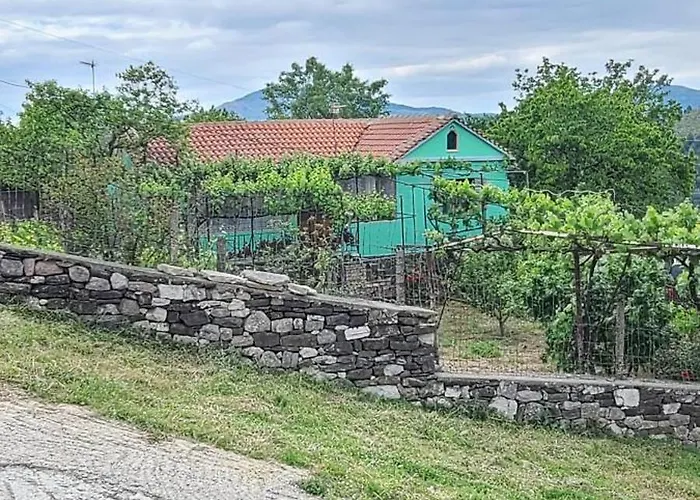 House In Dom wakacyjny Leskovik