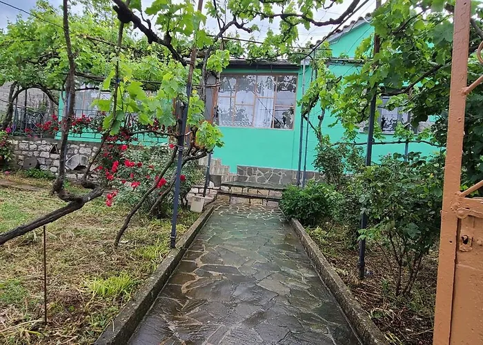 House In Casa vacanze Leskovik